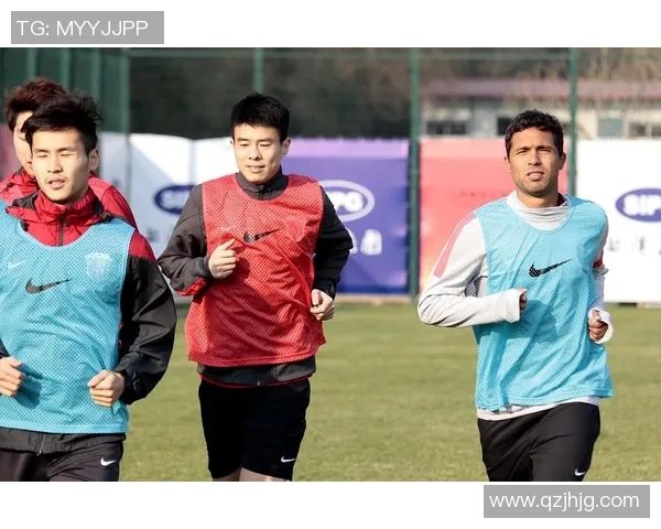 孙兴慜赛场小动作引发热议球迷热议其场上行为与竞技精神争议